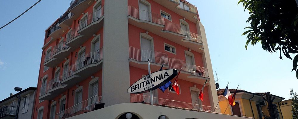 Hotel Britannia Rimini Marina Centro Kültér fotó